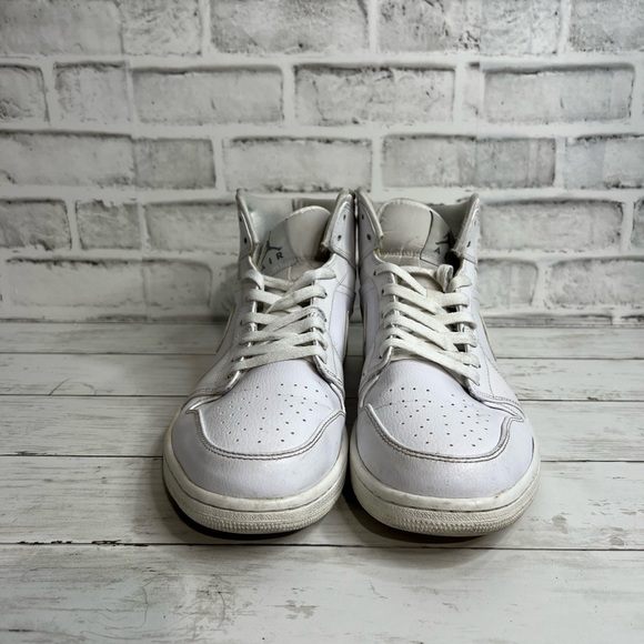 Nike Air Jordan 1 Mid White/Cool Grey 13 - Picture 2 of 6